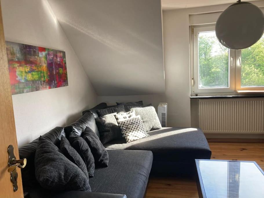 Sonnige Etagen-Wohnung, Alleinige Nutzung, Wasserbett Neunkirchen  Kültér fotó
