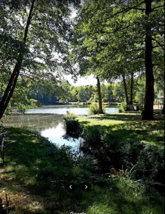 Sonnige Etagen-Wohnung, Alleinige Nutzung, Wasserbett Neunkirchen  Kültér fotó